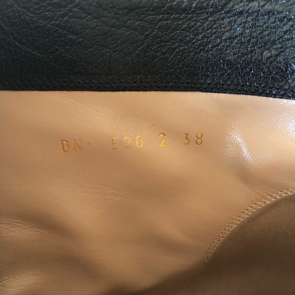 Auth Valentino Garavani Bow-trim Leather Ankle Boot, Black leather booties - Picture 12 of 17